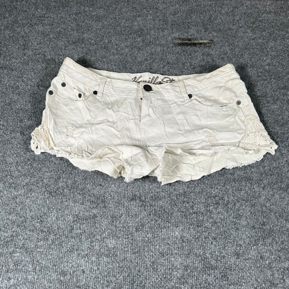 Vanilla Star Shorts Womens Size 11 White Distressed Crochet Lace Denim Low Rise